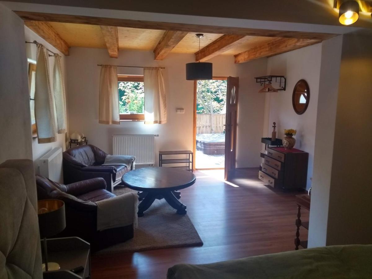 Stodola-Soukromy Apartman Pro Dva S Venkovni Virivkou Karlštejn Zewnętrze zdjęcie
